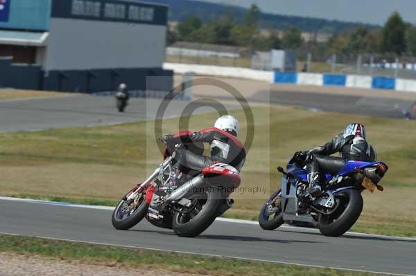 Motorcycle action photographs;donington;donington park leicestershire;donington photographs;event digital images;eventdigitalimages;no limits trackday;peter wileman photography;trackday;trackday digital images;trackday photos