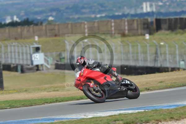 Motorcycle action photographs;donington;donington park leicestershire;donington photographs;event digital images;eventdigitalimages;no limits trackday;peter wileman photography;trackday;trackday digital images;trackday photos