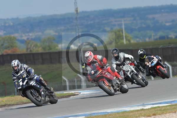 Motorcycle action photographs;donington;donington park leicestershire;donington photographs;event digital images;eventdigitalimages;no limits trackday;peter wileman photography;trackday;trackday digital images;trackday photos