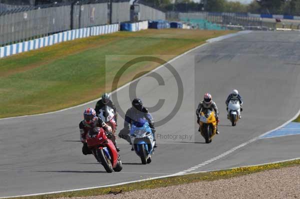 Motorcycle action photographs;donington;donington park leicestershire;donington photographs;event digital images;eventdigitalimages;no limits trackday;peter wileman photography;trackday;trackday digital images;trackday photos