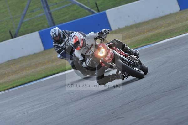 Motorcycle action photographs;donington;donington park leicestershire;donington photographs;event digital images;eventdigitalimages;no limits trackday;peter wileman photography;trackday;trackday digital images;trackday photos