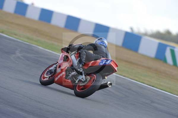 Motorcycle action photographs;donington;donington park leicestershire;donington photographs;event digital images;eventdigitalimages;no limits trackday;peter wileman photography;trackday;trackday digital images;trackday photos