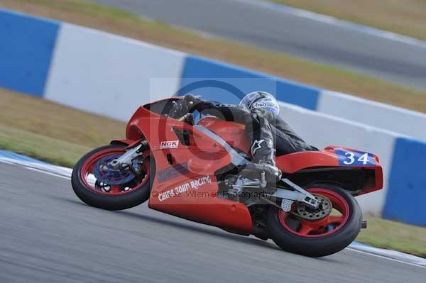 Motorcycle action photographs;donington;donington park leicestershire;donington photographs;event digital images;eventdigitalimages;no limits trackday;peter wileman photography;trackday;trackday digital images;trackday photos