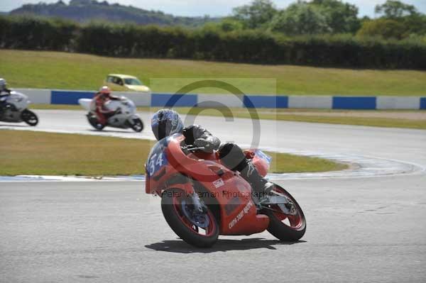 Motorcycle action photographs;donington;donington park leicestershire;donington photographs;event digital images;eventdigitalimages;no limits trackday;peter wileman photography;trackday;trackday digital images;trackday photos