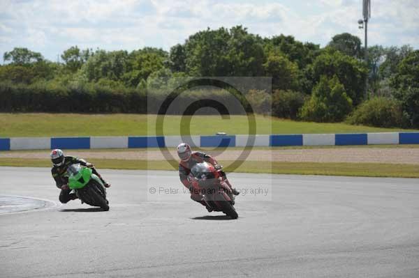 Motorcycle action photographs;donington;donington park leicestershire;donington photographs;event digital images;eventdigitalimages;no limits trackday;peter wileman photography;trackday;trackday digital images;trackday photos