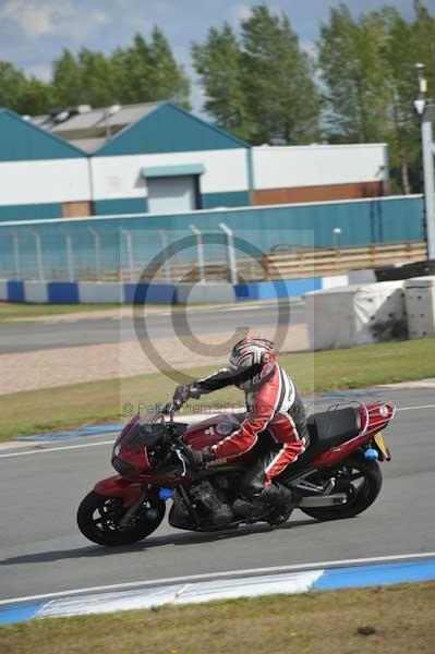 Motorcycle action photographs;donington;donington park leicestershire;donington photographs;event digital images;eventdigitalimages;no limits trackday;peter wileman photography;trackday;trackday digital images;trackday photos