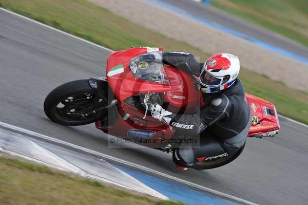 Motorcycle action photographs;donington;donington park leicestershire;donington photographs;event digital images;eventdigitalimages;no limits trackday;peter wileman photography;trackday;trackday digital images;trackday photos