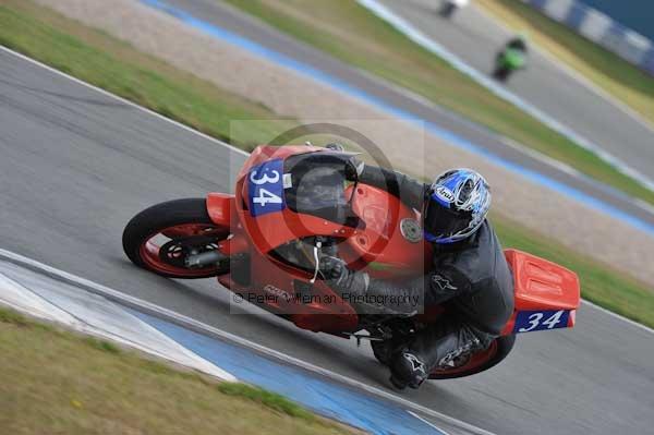 Motorcycle action photographs;donington;donington park leicestershire;donington photographs;event digital images;eventdigitalimages;no limits trackday;peter wileman photography;trackday;trackday digital images;trackday photos