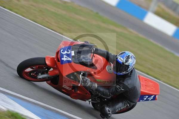 Motorcycle action photographs;donington;donington park leicestershire;donington photographs;event digital images;eventdigitalimages;no limits trackday;peter wileman photography;trackday;trackday digital images;trackday photos