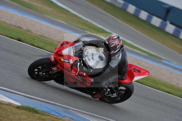Motorcycle action photographs;donington;donington park leicestershire;donington photographs;event digital images;eventdigitalimages;no limits trackday;peter wileman photography;trackday;trackday digital images;trackday photos