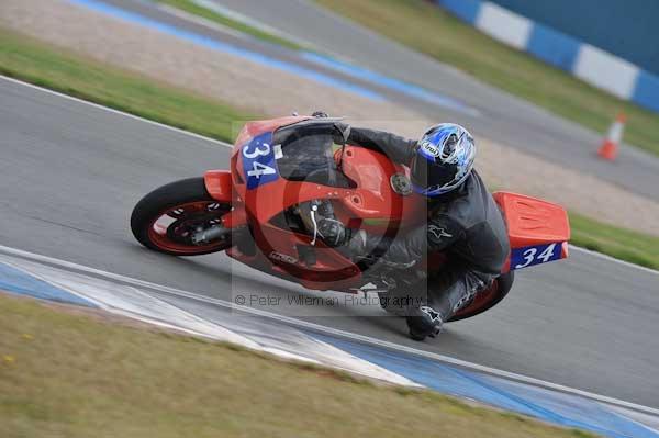 Motorcycle action photographs;donington;donington park leicestershire;donington photographs;event digital images;eventdigitalimages;no limits trackday;peter wileman photography;trackday;trackday digital images;trackday photos