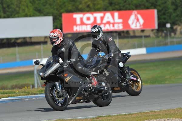 Motorcycle action photographs;donington;donington park leicestershire;donington photographs;event digital images;eventdigitalimages;no limits trackday;peter wileman photography;trackday;trackday digital images;trackday photos