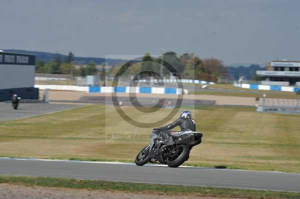 Motorcycle action photographs;donington;donington park leicestershire;donington photographs;event digital images;eventdigitalimages;no limits trackday;peter wileman photography;trackday;trackday digital images;trackday photos