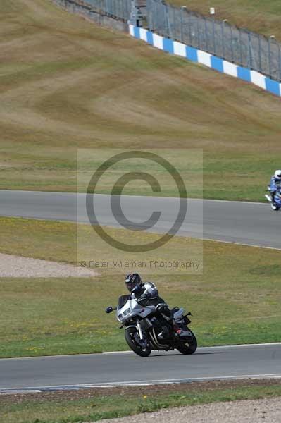 Motorcycle action photographs;donington;donington park leicestershire;donington photographs;event digital images;eventdigitalimages;no limits trackday;peter wileman photography;trackday;trackday digital images;trackday photos