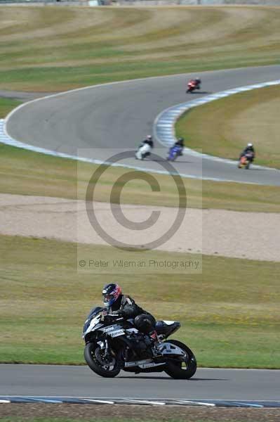 Motorcycle action photographs;donington;donington park leicestershire;donington photographs;event digital images;eventdigitalimages;no limits trackday;peter wileman photography;trackday;trackday digital images;trackday photos
