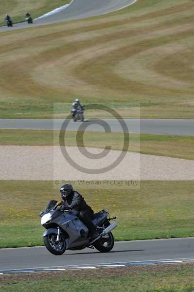 Motorcycle action photographs;donington;donington park leicestershire;donington photographs;event digital images;eventdigitalimages;no limits trackday;peter wileman photography;trackday;trackday digital images;trackday photos