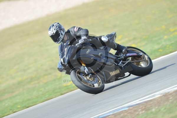 Motorcycle action photographs;donington;donington park leicestershire;donington photographs;event digital images;eventdigitalimages;no limits trackday;peter wileman photography;trackday;trackday digital images;trackday photos