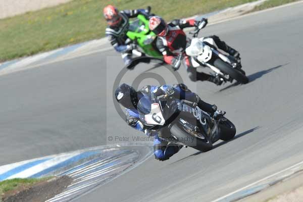 Motorcycle action photographs;donington;donington park leicestershire;donington photographs;event digital images;eventdigitalimages;no limits trackday;peter wileman photography;trackday;trackday digital images;trackday photos