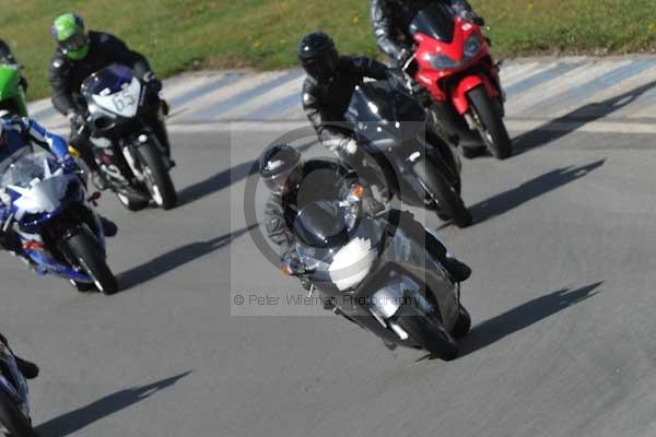 Motorcycle action photographs;donington;donington park leicestershire;donington photographs;event digital images;eventdigitalimages;no limits trackday;peter wileman photography;trackday;trackday digital images;trackday photos