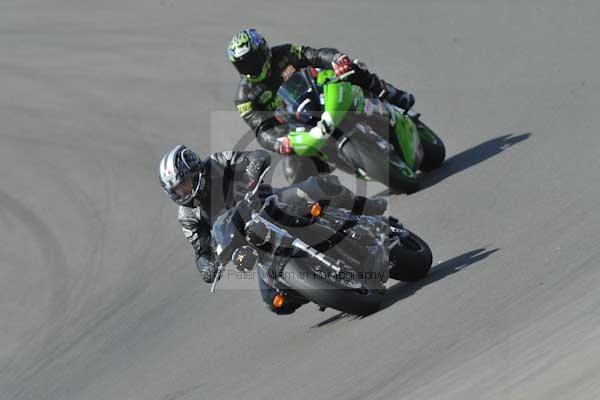 Motorcycle action photographs;donington;donington park leicestershire;donington photographs;event digital images;eventdigitalimages;no limits trackday;peter wileman photography;trackday;trackday digital images;trackday photos