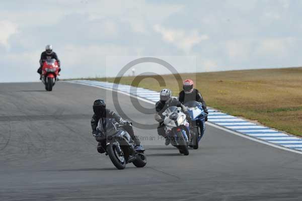 Motorcycle action photographs;donington;donington park leicestershire;donington photographs;event digital images;eventdigitalimages;no limits trackday;peter wileman photography;trackday;trackday digital images;trackday photos