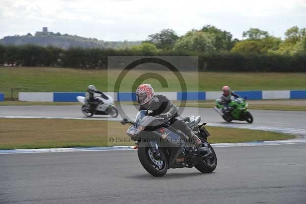 Motorcycle action photographs;donington;donington park leicestershire;donington photographs;event digital images;eventdigitalimages;no limits trackday;peter wileman photography;trackday;trackday digital images;trackday photos