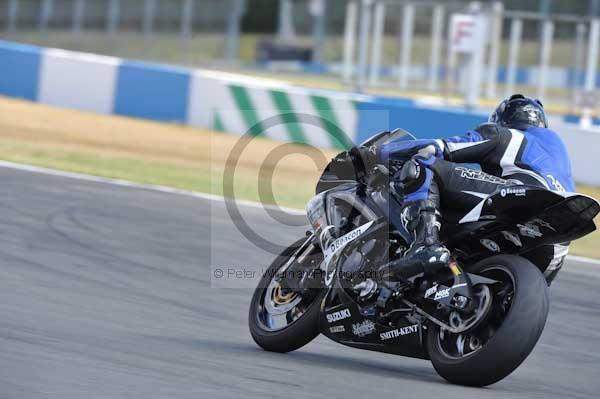 Motorcycle action photographs;donington;donington park leicestershire;donington photographs;event digital images;eventdigitalimages;no limits trackday;peter wileman photography;trackday;trackday digital images;trackday photos