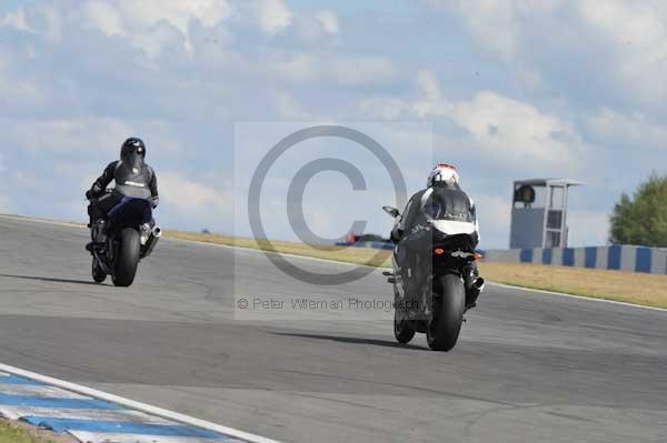 Motorcycle action photographs;donington;donington park leicestershire;donington photographs;event digital images;eventdigitalimages;no limits trackday;peter wileman photography;trackday;trackday digital images;trackday photos