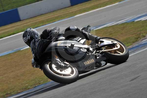 Motorcycle action photographs;donington;donington park leicestershire;donington photographs;event digital images;eventdigitalimages;no limits trackday;peter wileman photography;trackday;trackday digital images;trackday photos