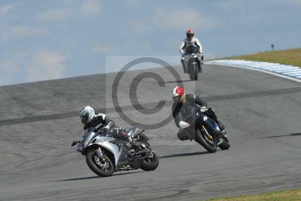 Motorcycle action photographs;donington;donington park leicestershire;donington photographs;event digital images;eventdigitalimages;no limits trackday;peter wileman photography;trackday;trackday digital images;trackday photos