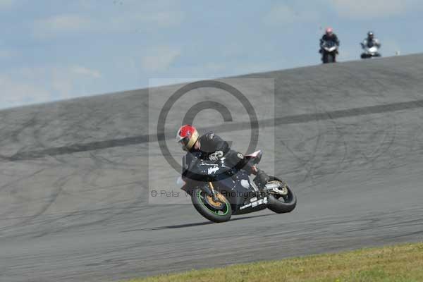Motorcycle action photographs;donington;donington park leicestershire;donington photographs;event digital images;eventdigitalimages;no limits trackday;peter wileman photography;trackday;trackday digital images;trackday photos