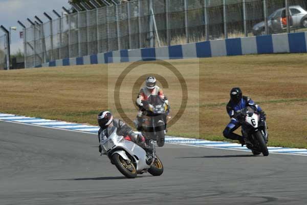 Motorcycle action photographs;donington;donington park leicestershire;donington photographs;event digital images;eventdigitalimages;no limits trackday;peter wileman photography;trackday;trackday digital images;trackday photos
