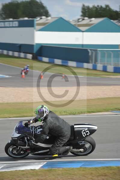 Motorcycle action photographs;donington;donington park leicestershire;donington photographs;event digital images;eventdigitalimages;no limits trackday;peter wileman photography;trackday;trackday digital images;trackday photos