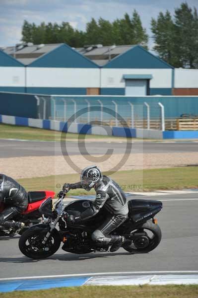 Motorcycle action photographs;donington;donington park leicestershire;donington photographs;event digital images;eventdigitalimages;no limits trackday;peter wileman photography;trackday;trackday digital images;trackday photos