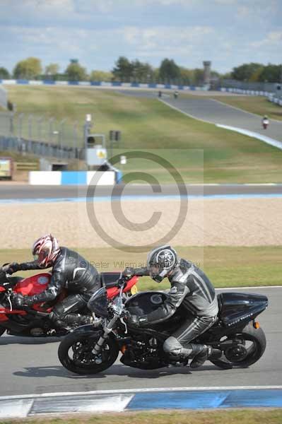 Motorcycle action photographs;donington;donington park leicestershire;donington photographs;event digital images;eventdigitalimages;no limits trackday;peter wileman photography;trackday;trackday digital images;trackday photos