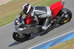 Motorcycle-action-photographs;donington;donington-park-leicestershire;donington-photographs;event-digital-images;eventdigitalimages;no-limits-trackday;peter-wileman-photography;trackday;trackday-digital-images;trackday-photos