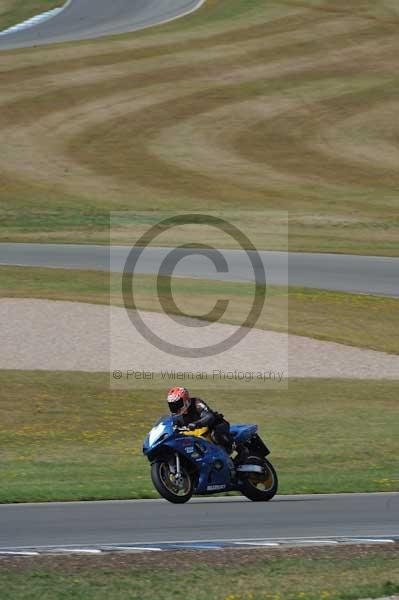 Motorcycle action photographs;donington;donington park leicestershire;donington photographs;event digital images;eventdigitalimages;no limits trackday;peter wileman photography;trackday;trackday digital images;trackday photos