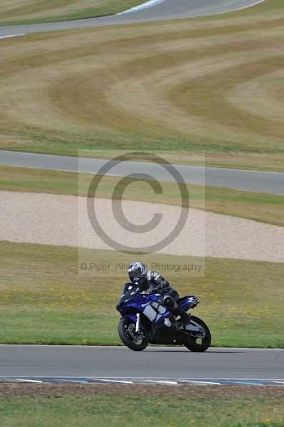 Motorcycle action photographs;donington;donington park leicestershire;donington photographs;event digital images;eventdigitalimages;no limits trackday;peter wileman photography;trackday;trackday digital images;trackday photos