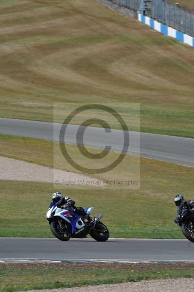 Motorcycle action photographs;donington;donington park leicestershire;donington photographs;event digital images;eventdigitalimages;no limits trackday;peter wileman photography;trackday;trackday digital images;trackday photos