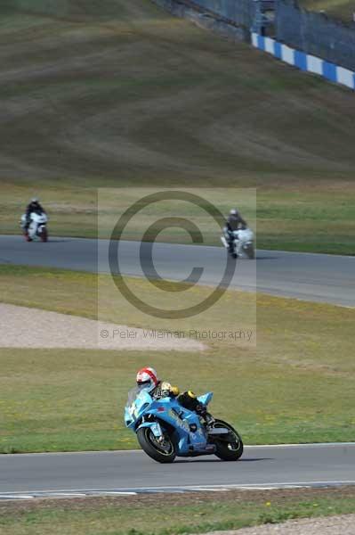 Motorcycle action photographs;donington;donington park leicestershire;donington photographs;event digital images;eventdigitalimages;no limits trackday;peter wileman photography;trackday;trackday digital images;trackday photos