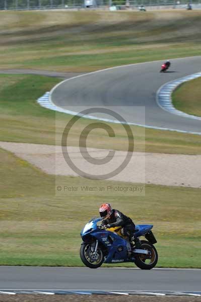 Motorcycle action photographs;donington;donington park leicestershire;donington photographs;event digital images;eventdigitalimages;no limits trackday;peter wileman photography;trackday;trackday digital images;trackday photos