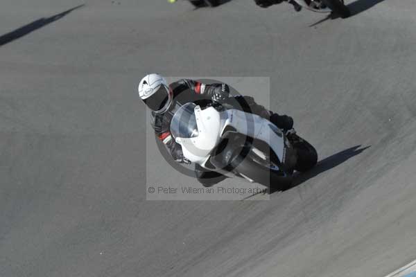 Motorcycle action photographs;donington;donington park leicestershire;donington photographs;event digital images;eventdigitalimages;no limits trackday;peter wileman photography;trackday;trackday digital images;trackday photos