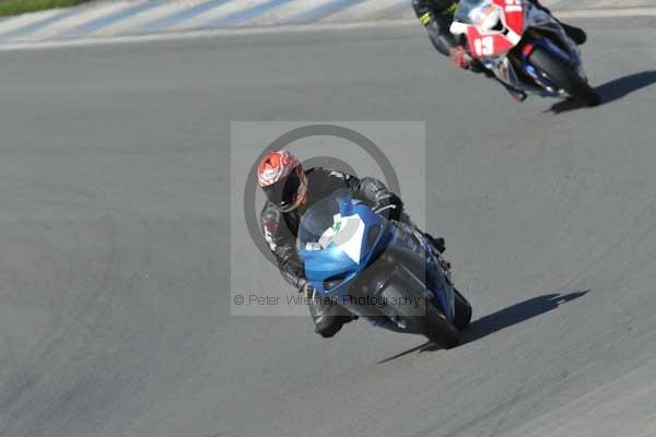 Motorcycle action photographs;donington;donington park leicestershire;donington photographs;event digital images;eventdigitalimages;no limits trackday;peter wileman photography;trackday;trackday digital images;trackday photos