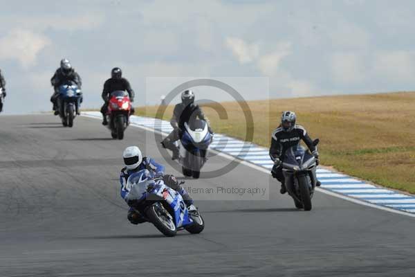 Motorcycle action photographs;donington;donington park leicestershire;donington photographs;event digital images;eventdigitalimages;no limits trackday;peter wileman photography;trackday;trackday digital images;trackday photos