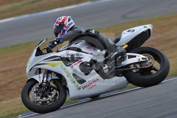 Motorcycle action photographs;donington;donington park leicestershire;donington photographs;event digital images;eventdigitalimages;no limits trackday;peter wileman photography;trackday;trackday digital images;trackday photos