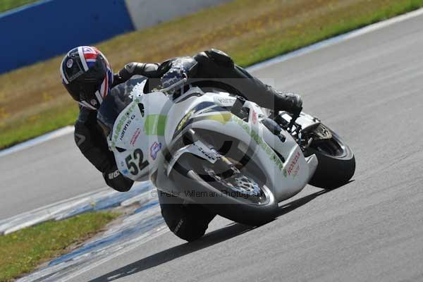 Motorcycle action photographs;donington;donington park leicestershire;donington photographs;event digital images;eventdigitalimages;no limits trackday;peter wileman photography;trackday;trackday digital images;trackday photos