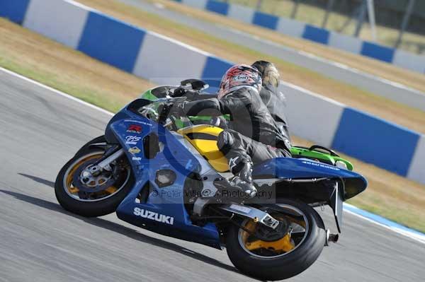 Motorcycle action photographs;donington;donington park leicestershire;donington photographs;event digital images;eventdigitalimages;no limits trackday;peter wileman photography;trackday;trackday digital images;trackday photos