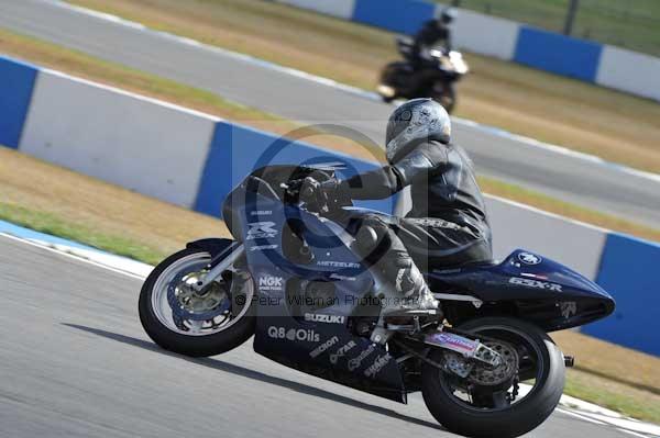 Motorcycle action photographs;donington;donington park leicestershire;donington photographs;event digital images;eventdigitalimages;no limits trackday;peter wileman photography;trackday;trackday digital images;trackday photos
