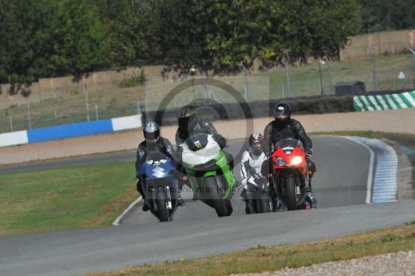 Motorcycle action photographs;donington;donington park leicestershire;donington photographs;event digital images;eventdigitalimages;no limits trackday;peter wileman photography;trackday;trackday digital images;trackday photos