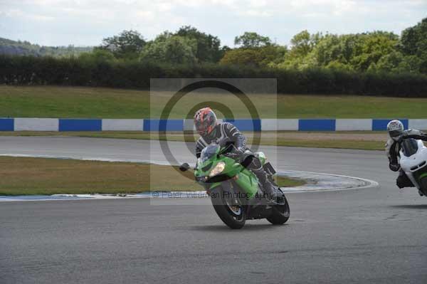 Motorcycle action photographs;donington;donington park leicestershire;donington photographs;event digital images;eventdigitalimages;no limits trackday;peter wileman photography;trackday;trackday digital images;trackday photos